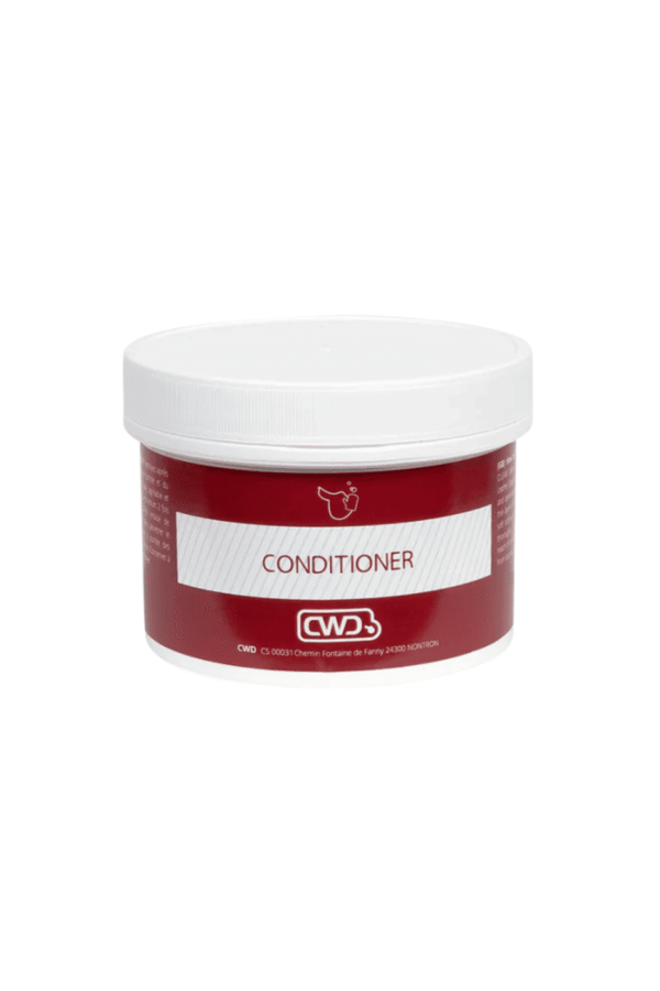 CWD Leather Conditioner – Deep Nourishment & Protection for Equestrian Tack